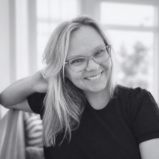 Linkki-toiminnan asiantuntija-ohjaaja Anna Berglund.